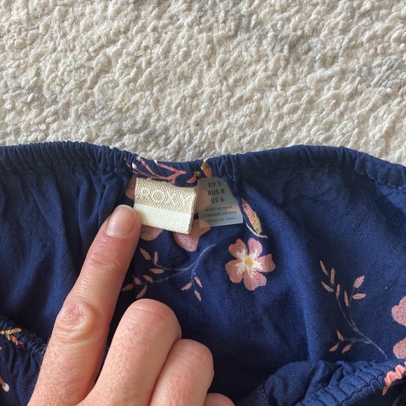 Roxy off the shoulder top - Picture 4 of 5